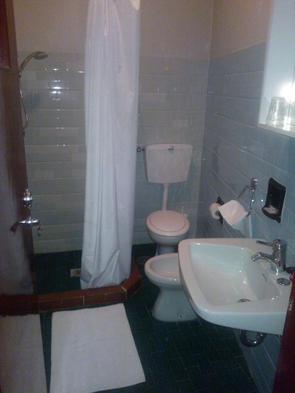 Albergo Vecchia เมนาจโจ ห้อง รูปภาพ